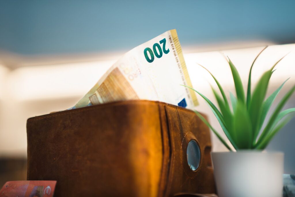 safedebit cache solution avantages concrets marchands