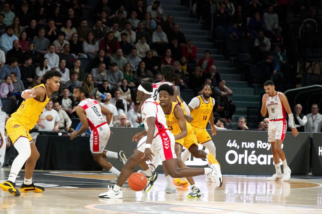 économie transferts sportifs chiffres récents montrent